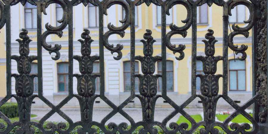 ворота шереметьевского дворца